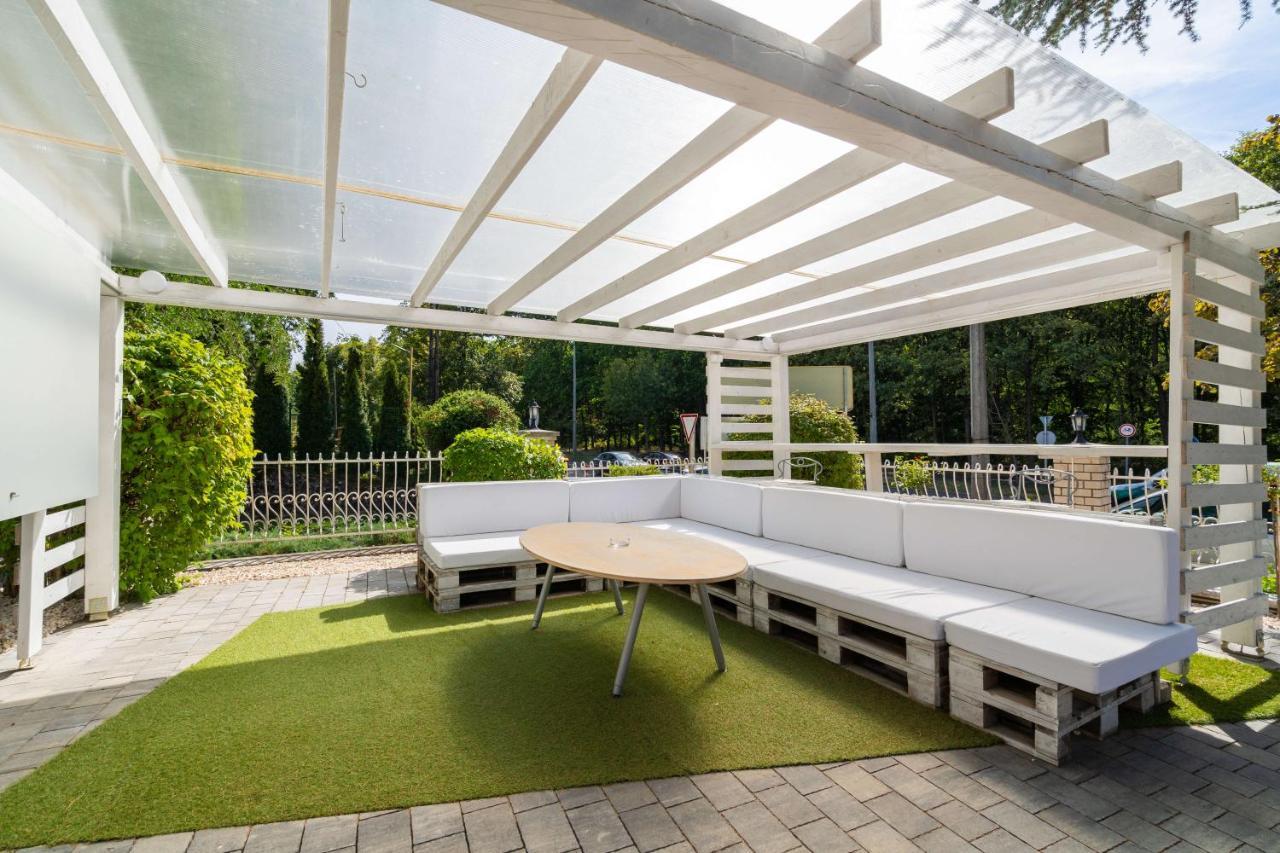 Villa Rose Garden Nyíregyháza Exterior foto